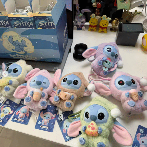 Peluche Labubu Stitch stich Sorpresa Disney Colección Miniso Sorpresa - Image 2