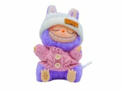 Llavero Muñeco Labubu con Ropa de Lana