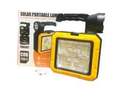 Set De Herramientas Y Linterna 7739-L