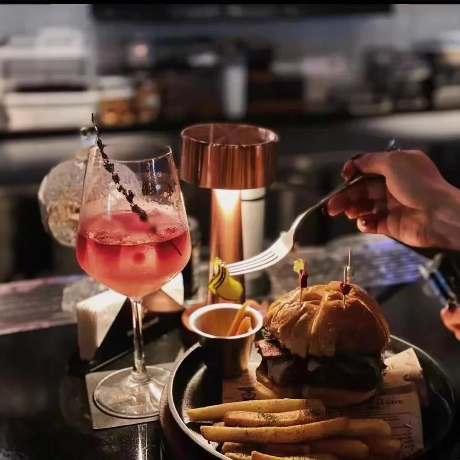 Lampara De Mesa Luz Led Tactil Honguito Tokyo Style - Image 4