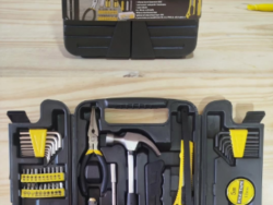 Kit de Herramientas 200 Piezas PC You Lu Ke Con Maleta LU-21