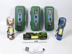 Mini Linterna Con Diseño Militar Caja Verde 6906